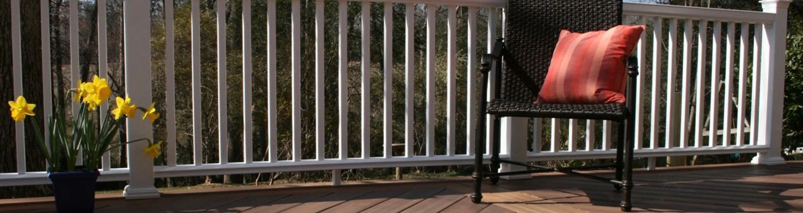 Wood Deck Fence & Railing